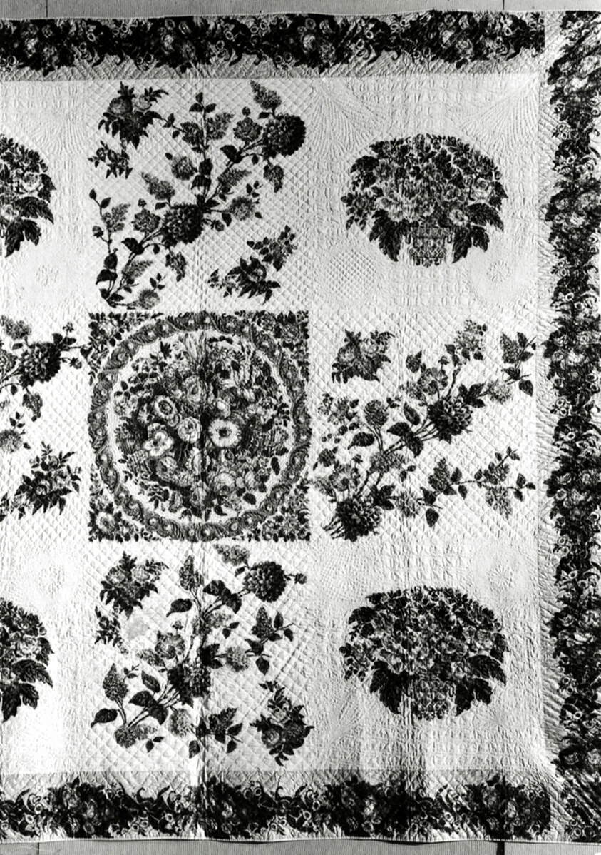 Floral Medallion Quilt
